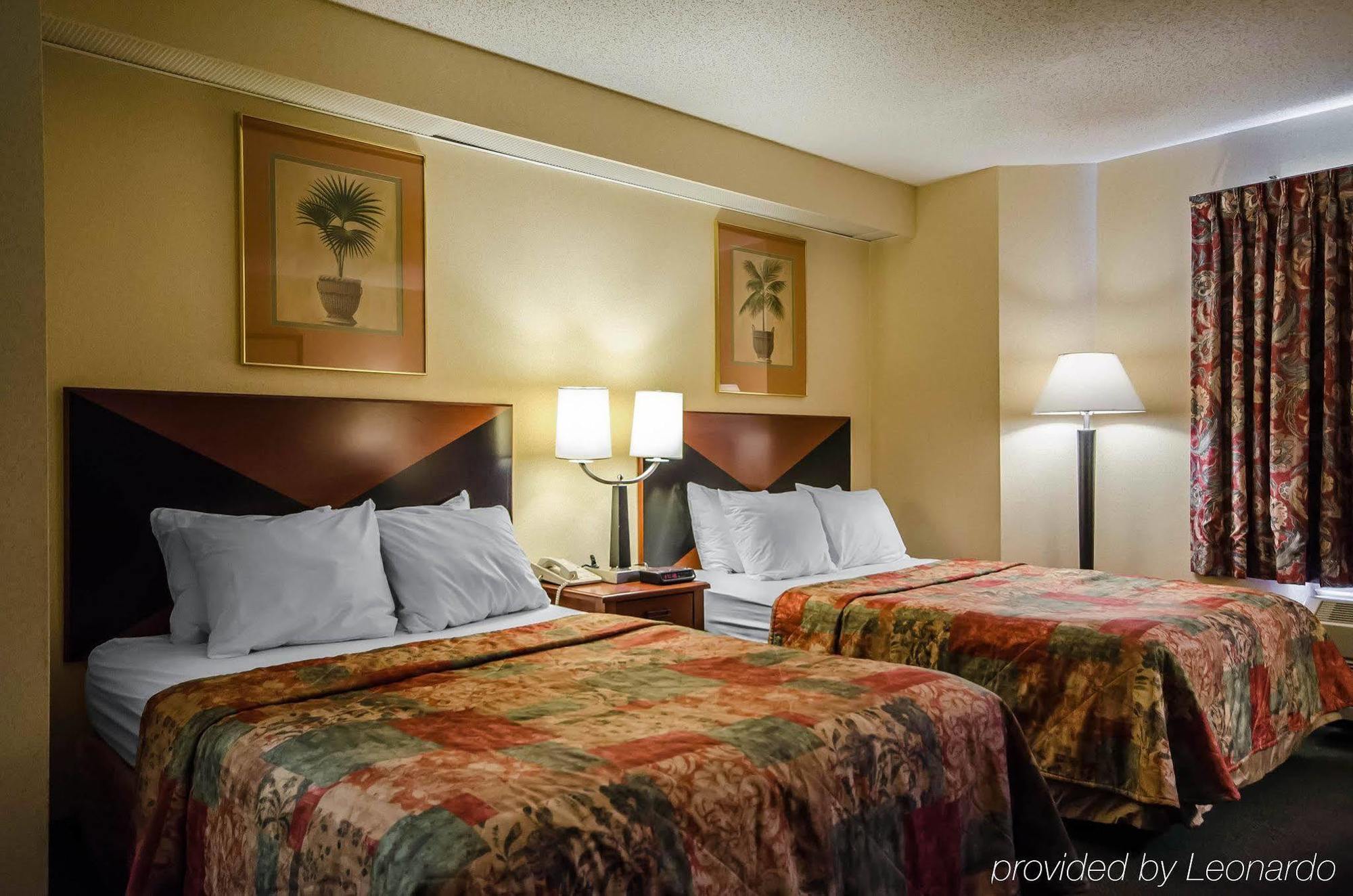 Super 8 by Wyndham Jasper Hotel Bagian luar foto